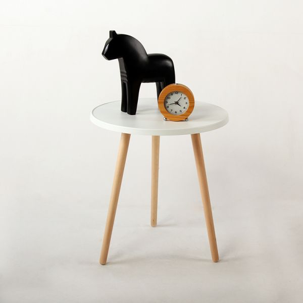 Кофейный стол из дерева и стали - идеальное дополнение к вашей современной гостиной