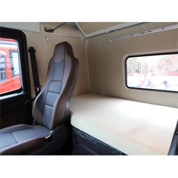 FAW Jiefang J7 6x4 550hp Diesel Powered Dump Truck Trailers with Automatic Transmission