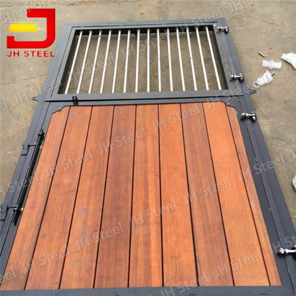 Horse Stall in Galvanized Hot dip galvanized or powder coated horse stall