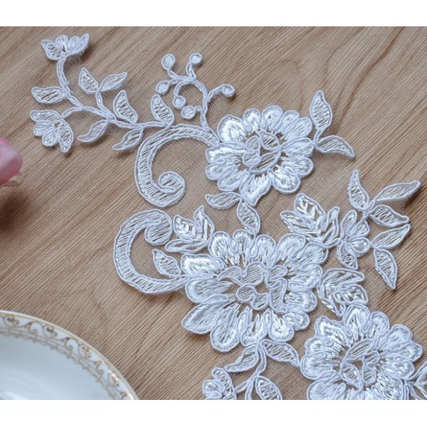 Apparel  Accessories Ivory  Embroidery  Cord Lace Applique for Bridal Dress