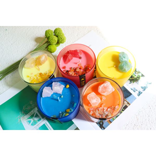 Luxury Aromatherapy Smokeless Soy Wax Candles Organic Scented Healing Crystal