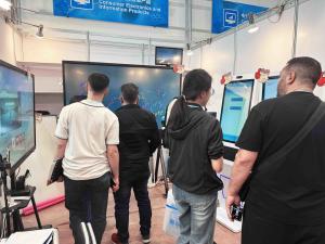 Shenzhen Qunmao Display Technology Co., Ltd.