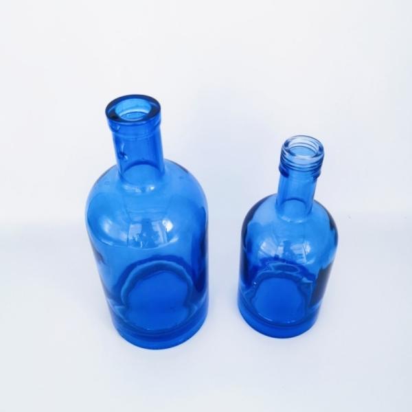 300ml 500ml 750ml Blue Glass Liquor Bottles for Bar Super Flint Glass Material Choice