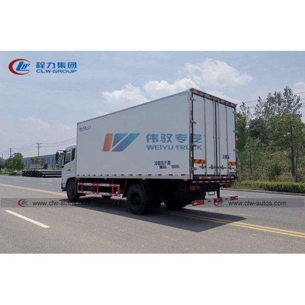 Dongfeng 6.5m 7.8m Freezer Box Truck For Food Transport
