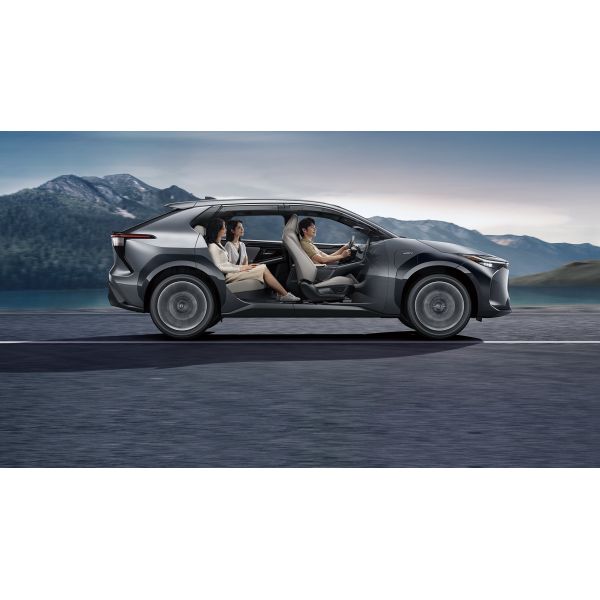 2024 Новый полностью электрический Toyota EV Автомобиль BB Bz4x SUV