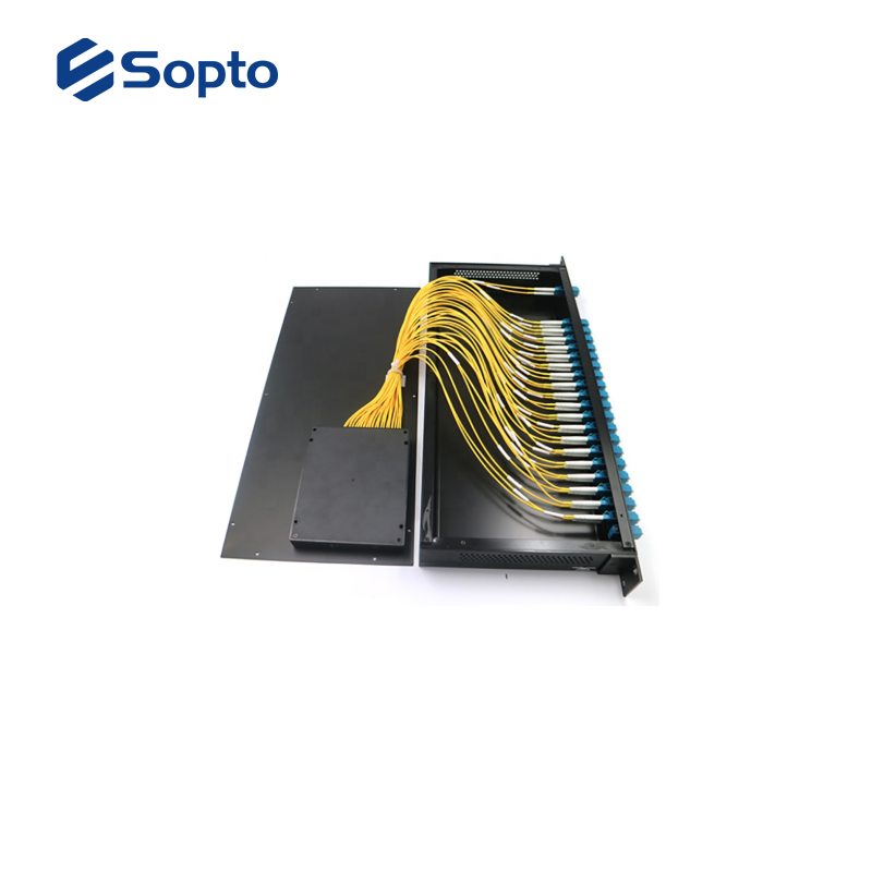 Low Insertion Loss Fiber Mux Demux , CWDM Mux Optical Multiplexer And Demultiplexer