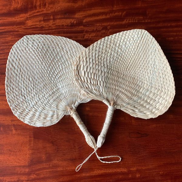 Y-Z Small cattail leaf fan woven vintage summer paddle wood hand held fans supplies home decor