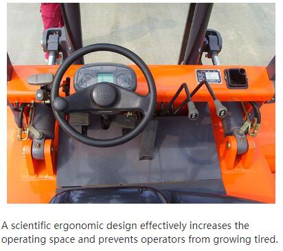 Durable Warehouse Lifting Equipment 5 Ton Diesel Forklift With Side Sliding Fork