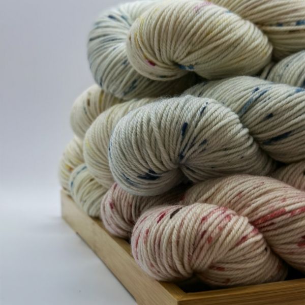 4/8NM 100% мерино шерсть шикарная вязаная пряжа для вязания хорошо настраиваемая