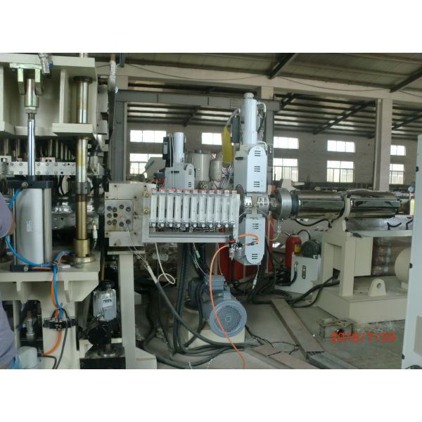 Recycled Plastic Sheet Extrusion Line PP PE PC Hollow Sheet Making Machine