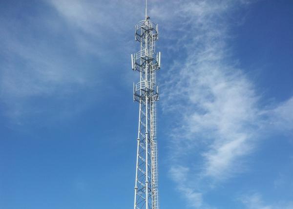 CO2 Shielded Arc Welding Hot-dip Galvanizing Tubular Steel Tower , Steel Lattice Antenna Tower With Bolts and Nuts