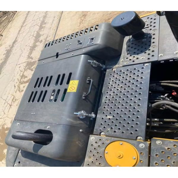 Vollvo Certified Pre Owned Excavator Total Length 9.5m