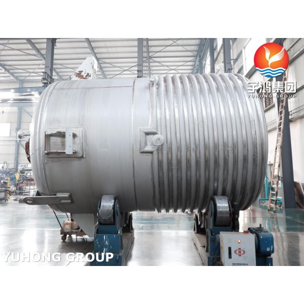 ASME U Stamp Certified Jacketed Reactor Vessel in SA516 Gr.70 Carbon Steel with Agitator for Mixing