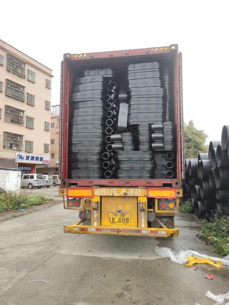 Customized Shrimp Cages Professional Customization of Aquaculture Cages with Farming Machinery