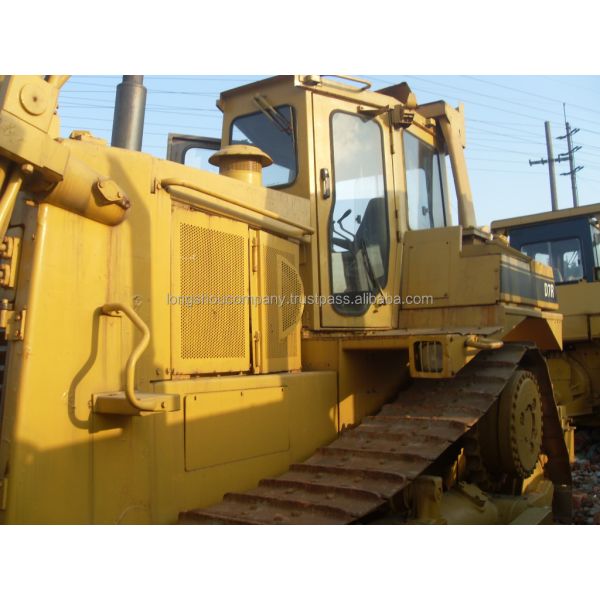 Second Hand Caterpillar D7R Dozers Used Cat Dozers D7R with Machine Weight of 24962 KG