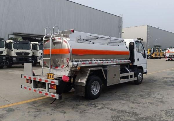 ISUZU 5000L Fuel Tanker Truck 4X2 Manual Transmission