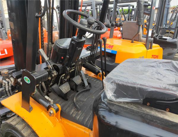                  Used China Hangzhou Manufactured Clamp Holder A30z Forklift in Excellent Working Condition with Amazing Price. Secondhand Hangzhou A30z Clip Forklift on Sale             