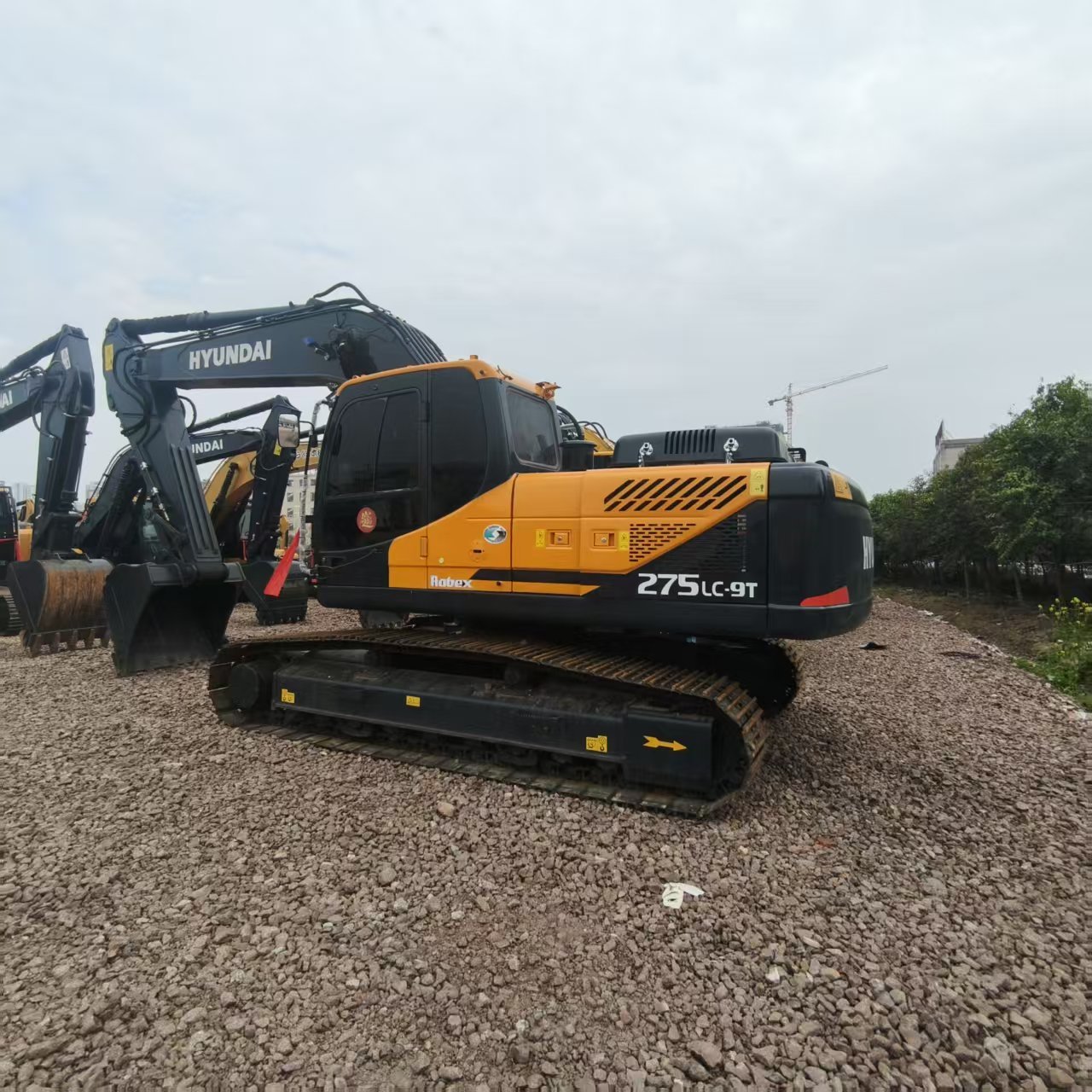 Reliable Hyundai 275LC-9T 27 Ton Hydraulic Excavator Smooth Hydraulic System For Building Construction