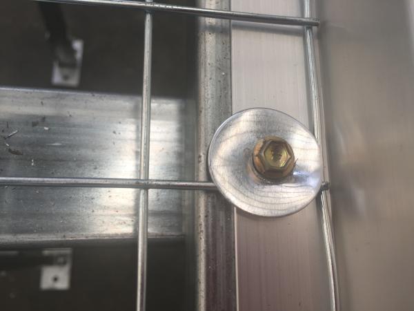 Hot - Dip Galvanized Sliver Garden Wire Fencing Heavy Gauge Wire Mesh 30m Length