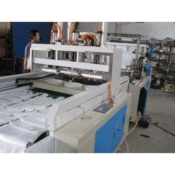 Six Lines Polythene T-shirt Bag Making Machine High Speed Plastic Bag Maker