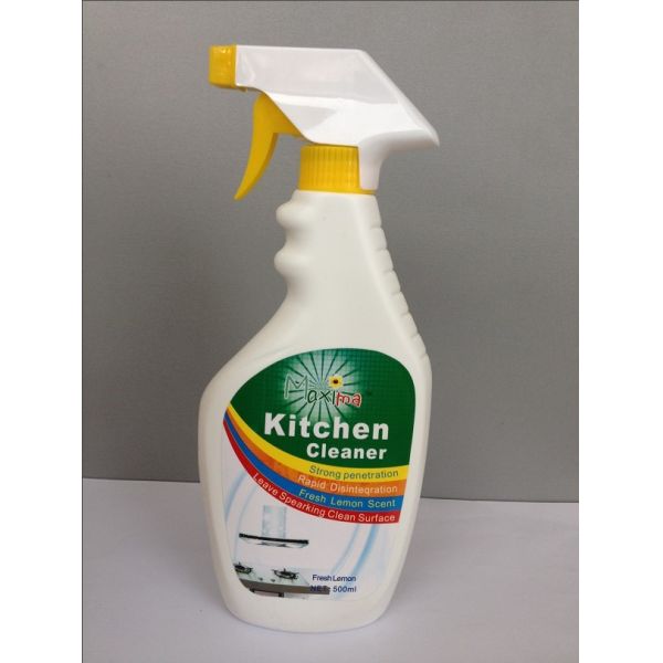 Уборщик поверхности Кунтертоп кухни домочадца извлекает пятна, пятна