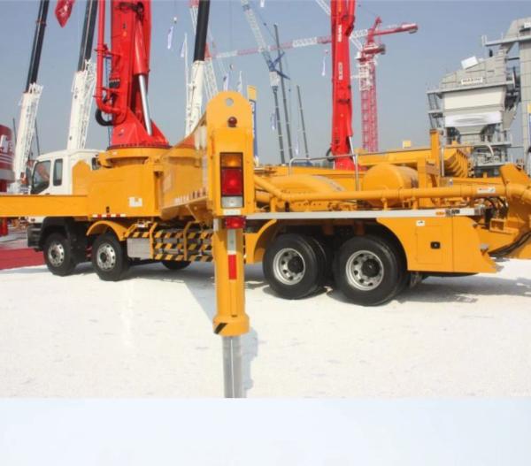 Secondhand Construction Equipment Boom Pump Hb67V for Sale