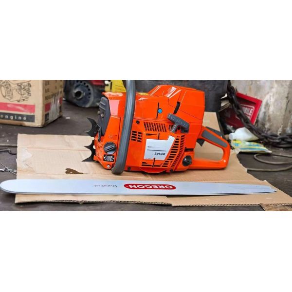 5.2Kw Hus 395xp 93.6cc 24-inch bar Gasoline Chainsaw Heavy Duty Professional Gas Powered Chainsaw for Logging and Tree Cutting