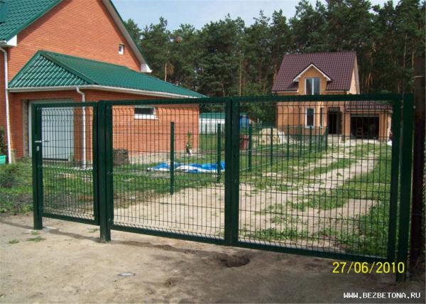 Curved 3D Mesh Fence China Manufacturer ,Made In China ,High Quality Curved Wire Fence