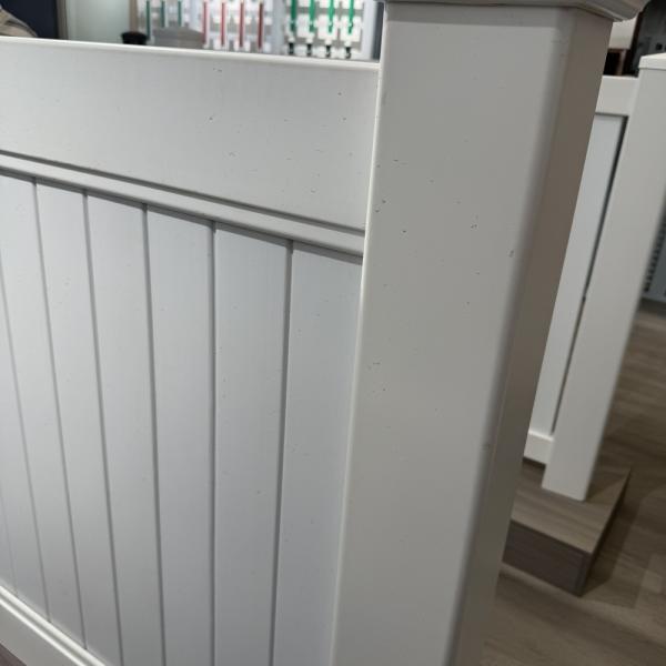 Environmental Friendly 100% Virgin PVC Privacy Fence UV Resistant