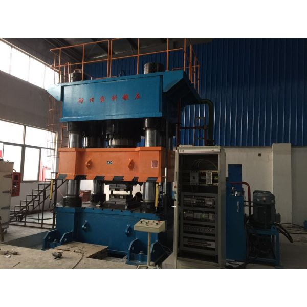 Straight Side Brass Extrusion Press , 1250 Ton Automotive Hydraulic Press