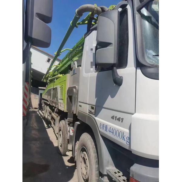 Zoomlion los 63m utilizó la barra del camión ZLJ5441THBBE 63X-7RZ 11,3 de la bomba concreta