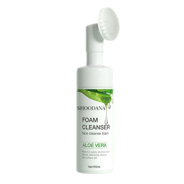 Laver le visage naturel organique anti-âge blanchiment profond nettoyage de la vitamine C Aloe Vera mousseux nettoyant le visage