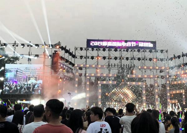 Fiexible Outdoor LED Screen Rental 3.91mm Pixels High Resoultion Long Service Life