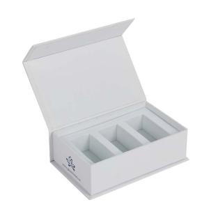 Luxury White Magnetic Rigid Cardboard Cosmetic Bottle Essential Oil Packaging
