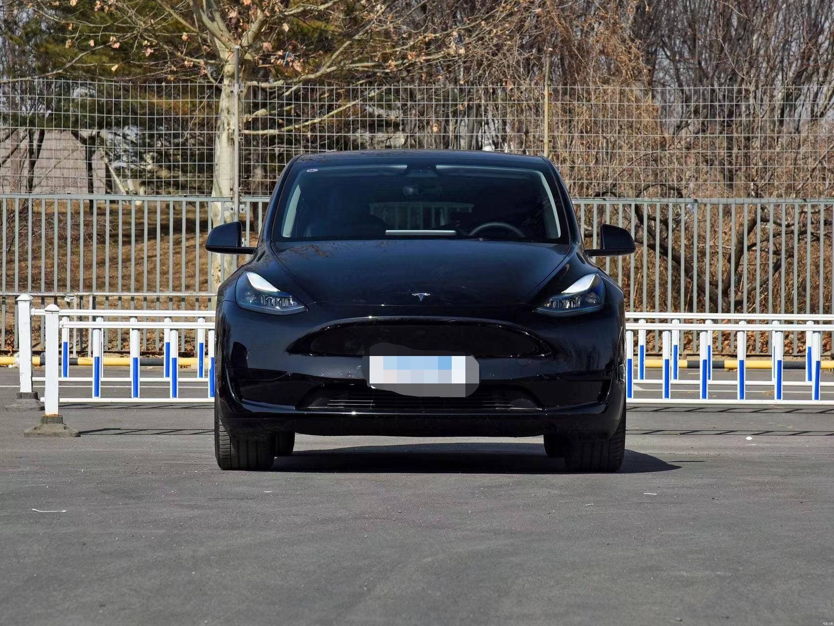 Автомобиль 2022 функции 4WD 615km EV SUV представления модели y Tesla высокий новый