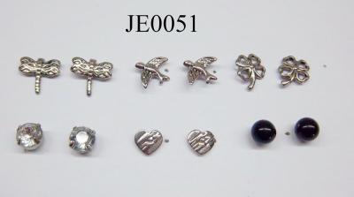 nice stud earring set