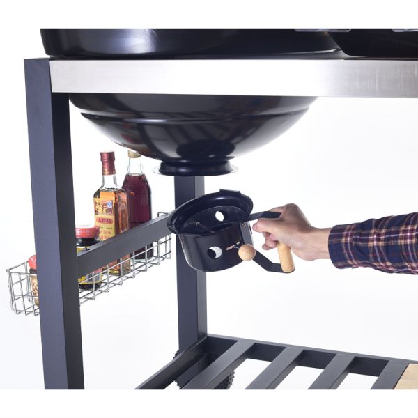 Grade comercial exterior do BBQ do carvão vegetal dos equipamentos da cozinha com armário e tabela