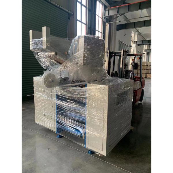 Машина для резки алюминиевой фольги с полным автоматическим четырьмя шпинделями