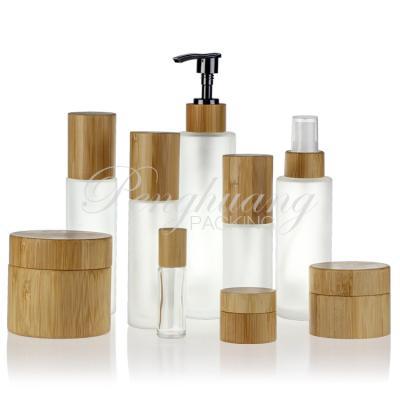 o creme de cara 50g reciclou o frasco de vidro cosmético com tampão de bambu