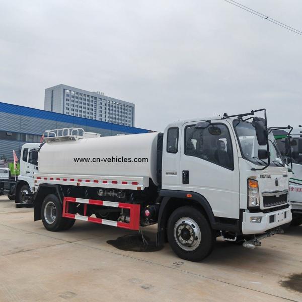 Sinotruk HOWO Tanker Water Truck 4X2 10cbm Water Sprinkler Truck
