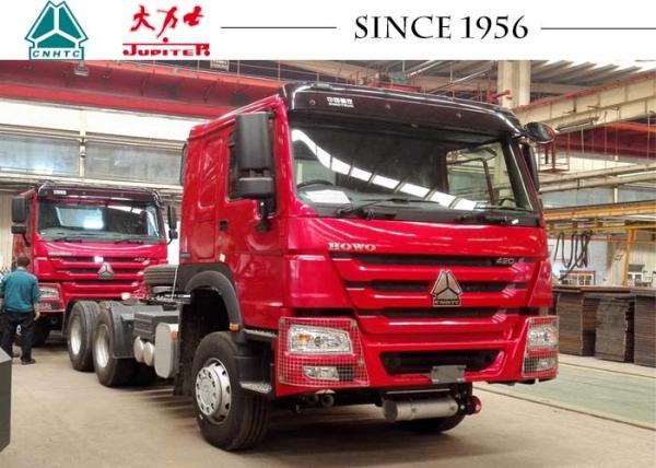 A7 HOWO Tractor Truck 400L Fuel Tank With 420 Hp Euro II Engine LHD/RHD