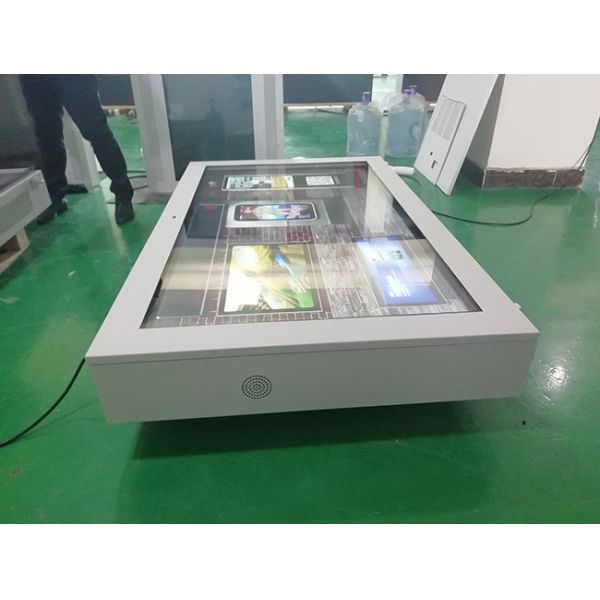 65 Inch Wall-mounted Advertising Totemoutdoor lcd display Signage