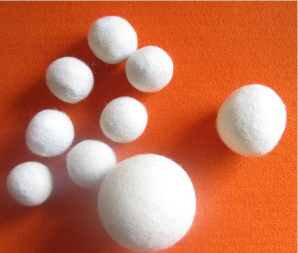 good quality Colored Pure Genuine 100% Wool Felt Dryer Ball Nepal Felt Balls