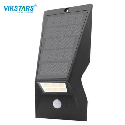 Courtyards Outside Garden Lights IP65 Waterproof 8Hrs Charging Time