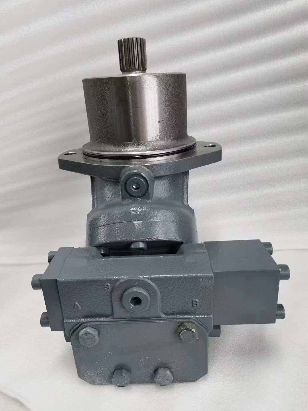 REXROTH Гидравлический мотор серии A2FE A2FE125/61W для гидравлических деталей э