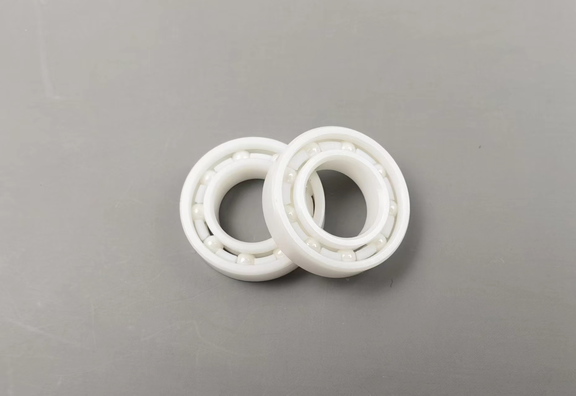6900 6901 6902 Zirconia керамическое нося ZrO2 ABEC3