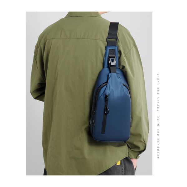 Waterproof Custom Waist Pouch Crossbody Bag for Fashionable Men and Women