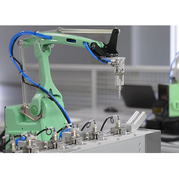 HK-5404 комплектуют и устанавливают робототехническую руку для машины кофе