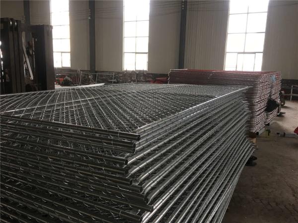 chain link temporary construction fence panels 6FT X 10F Mesh 2 3/8  x 2 3/8 ( 60mm x 60mm ) x 12 gauge wire