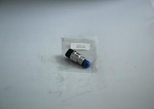KM15-P02 Excavator Spare Parts Low Pressure Sensor For SUMITOMO